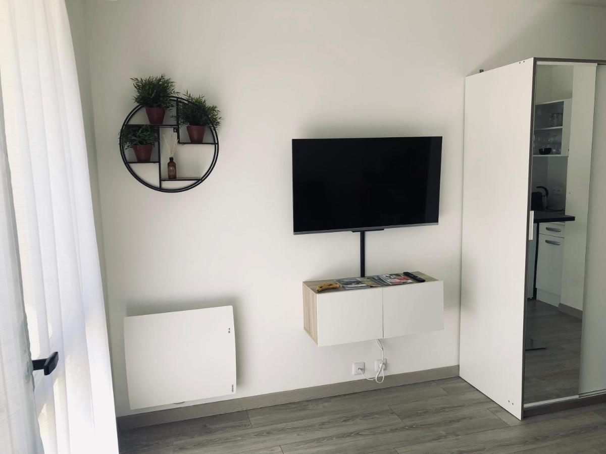 Studio En Residence, Proche De La Mer Avec Parking Gratuit Et 5G Home 빌레쉬르메르 외부 사진